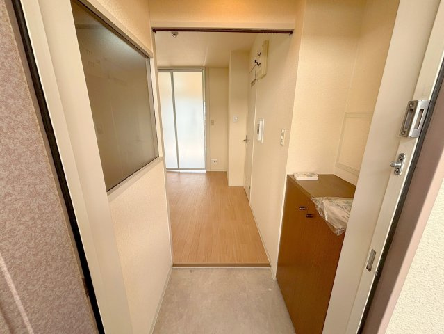 第12高光マンションの玄関