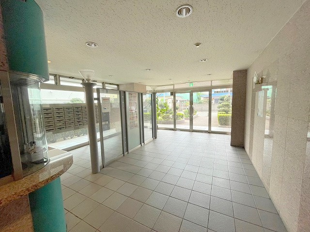 第12高光マンションのエントランス