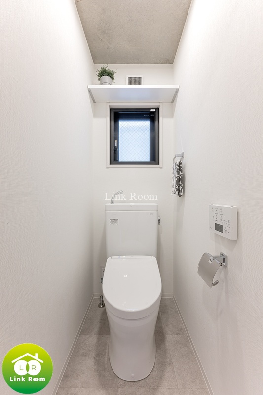 シュロス蔵前の玄関|モデルルーム