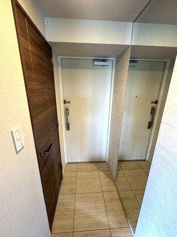 ラ・フォルム新鶴見ラウンドパークの玄関|玄関