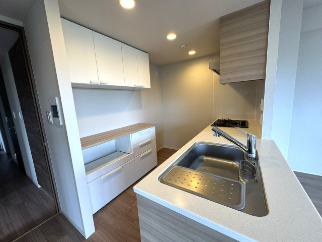 ラ・フォルム新鶴見ラウンドパークのキッチン|システムキッチン