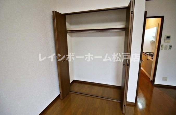 アムール Amicalの収納|便利な収納スペースです