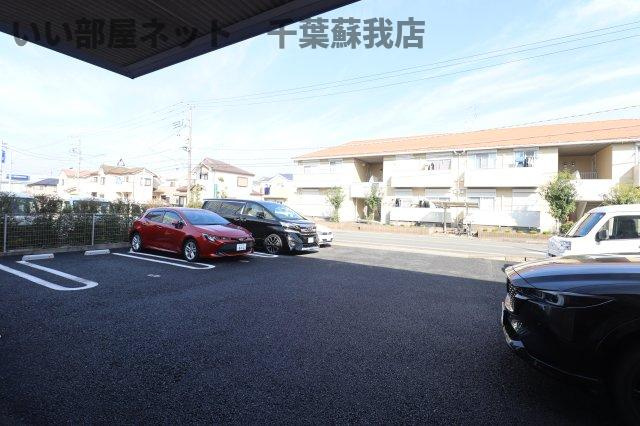 リヴェールの駐車場|駐車場があります
