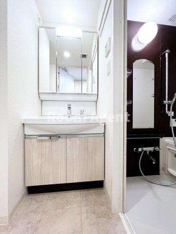 プレサンスNAGOYA覚王山の洗面所|※類似