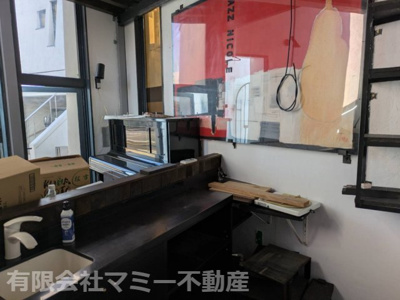 【居間・リビング】 | 三滝台1丁目店舗T