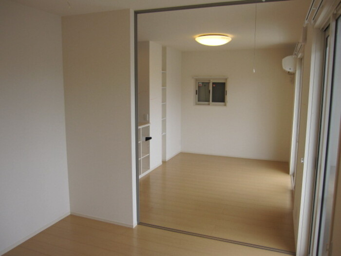 コンフォートの居間・リビング