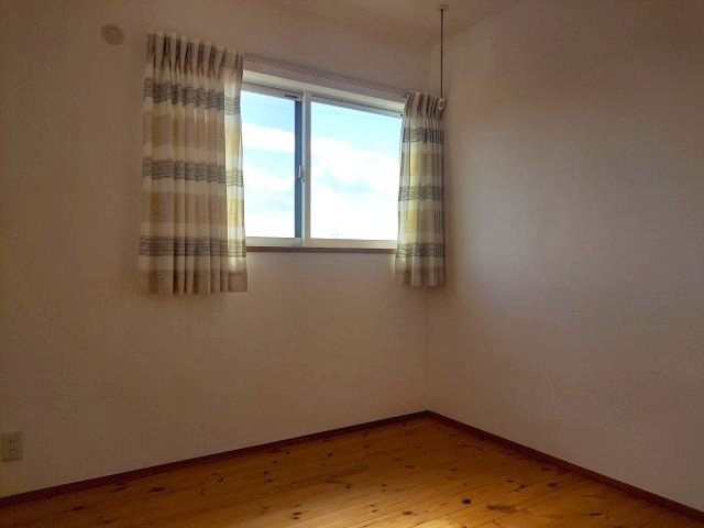 宝塚市山手台東5丁目一戸建の洋室|1階洋室約4.5帖
