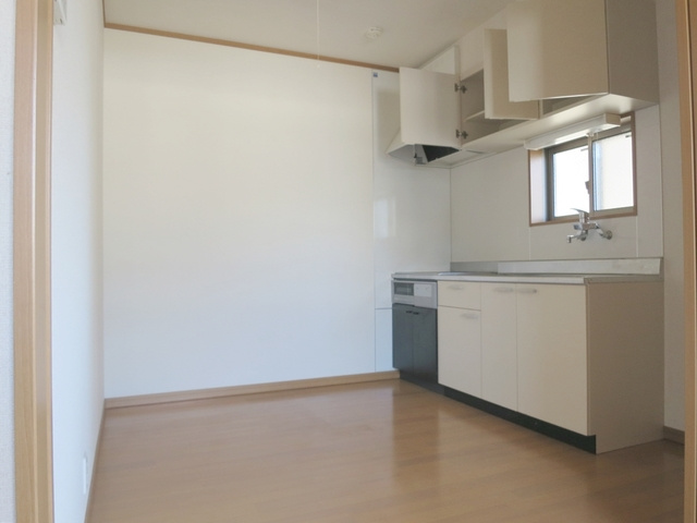 プレミールの居間・リビング|ダイニングスペース。