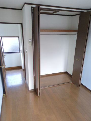 大網白里市上貝塚　中古戸建の収納|大きなスペースがあり、収納には困りません