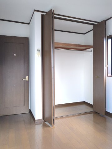 大網白里市上貝塚　中古戸建の収納|専用の収納スペースです