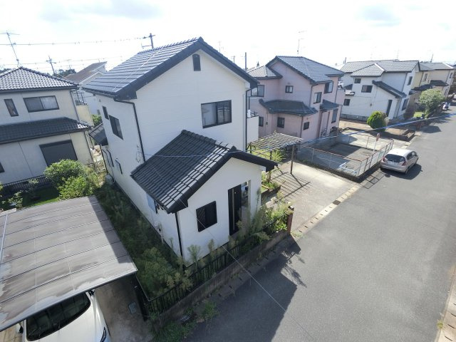 大網白里市上貝塚　中古戸建の前面道路含む現地写真|前面道路含む現地写真です