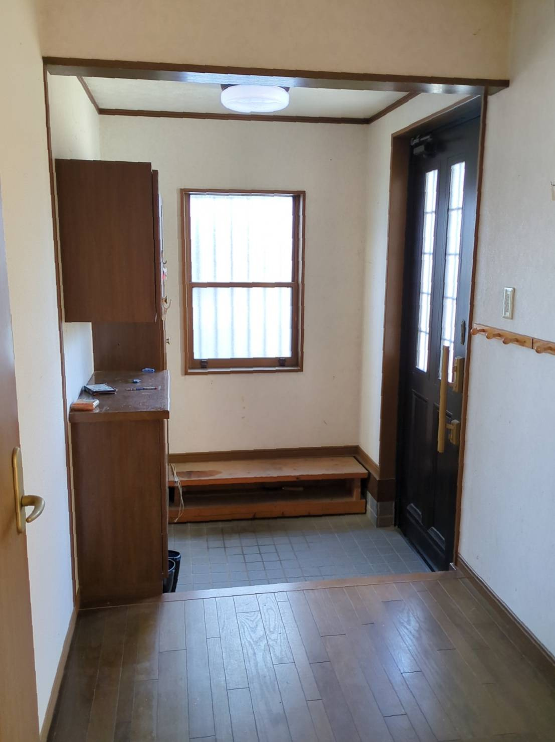 東金市菱沼　中古戸建の玄関|ゆったりとした玄関です