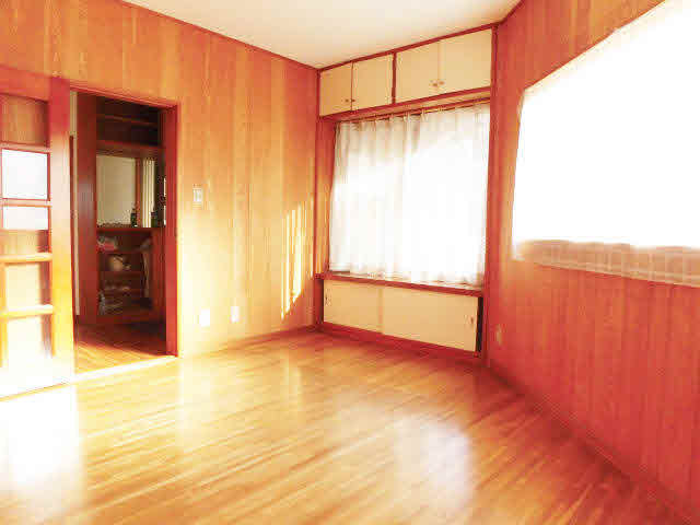 松戸市栗ヶ沢戸建の洋室|スタンダードな洋室です