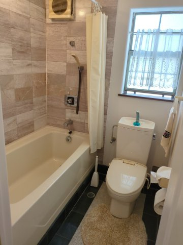 東金市田間2丁目　中古戸建の浴室|2階　ユニットバス