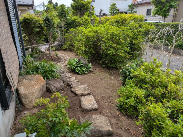 東金市藤下飛地　中古戸建の庭|お庭の付いた物件です