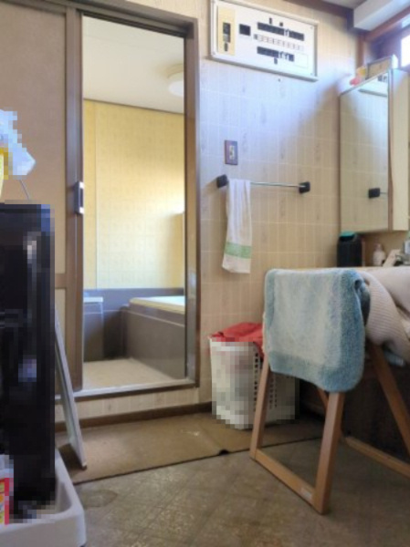 山武市成東　中古戸建の脱衣所