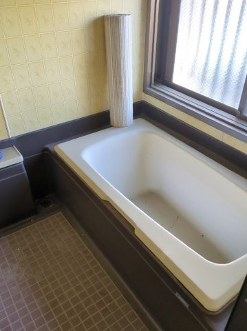 山武市成東　中古戸建の浴室|お風呂で日々の疲れを落としましょう