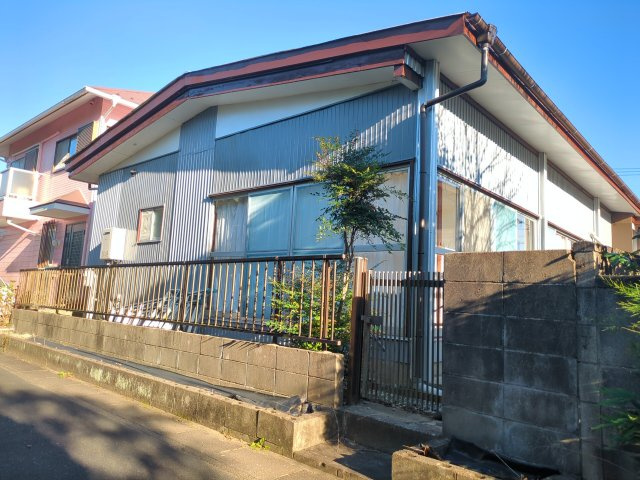 大網白里市永田　事務所付中古戸建の外観|外観もきれいです