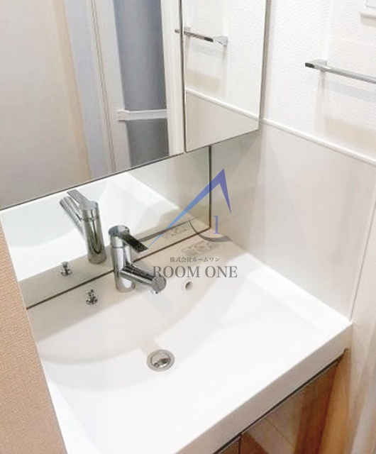 グランドコンシェルジュ多摩川アジールコートの洗面所|洗面台です。