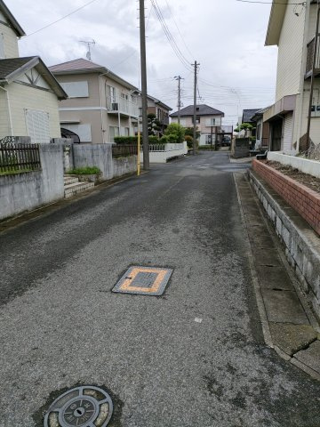 九十九里町片貝　中古戸建の前面道路含む現地写真|前面道路含む現地写真です