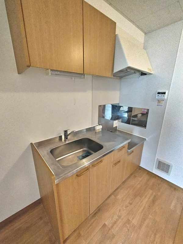 エスペランドＮＡＫＡのキッチン