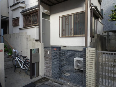 【エントランス】 | 和泉四丁目戸建