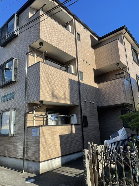 Ｂｅａｕｔｙ　Ｈｉｌｌｓ２００２