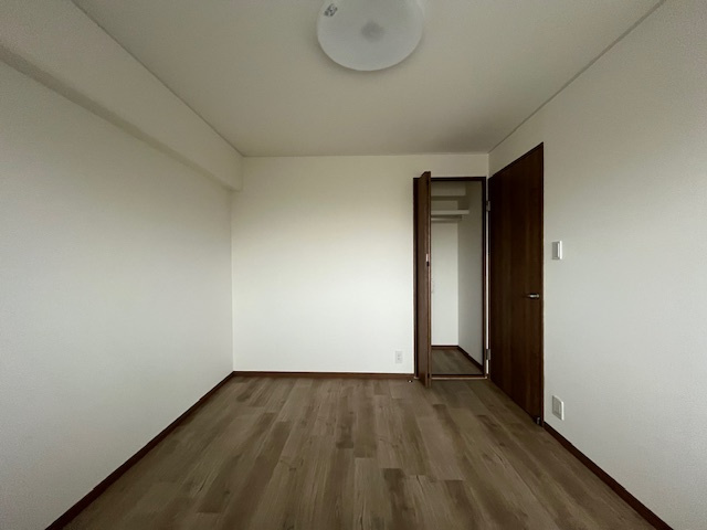 南海狭山コーポ2号棟の洋室