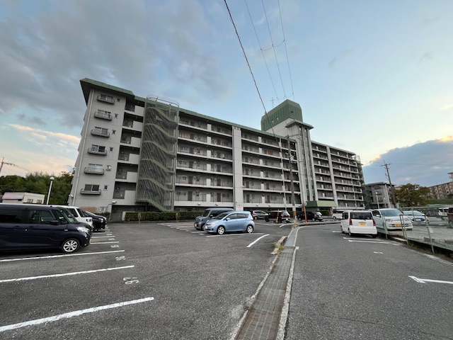 南海狭山コーポ2号棟の外観