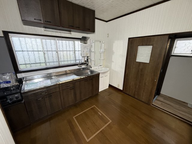 東坊城町戸建てのその他