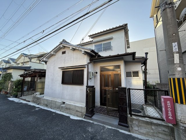 東坊城町戸建て