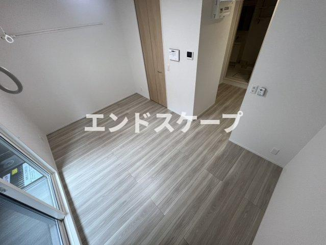 ＡＫコンフォルト高崎栄町の居間・リビング|高崎、前橋のお部屋探しはエンドスケープまで！お客様の理想お聞かせ下さい♪
内装の色味が画像と異なる場合がございます。