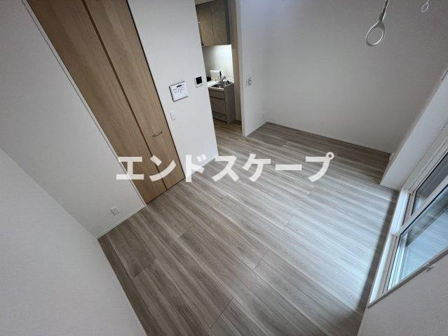 ＡＫコンフォルト高崎栄町の居間・リビング|高崎、前橋のお部屋探しはエンドスケープまで！お客様の理想お聞かせ下さい♪
内装の色味が画像と異なる場合がございます。