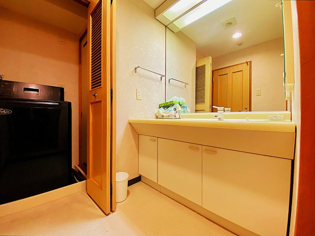 グランヴェール強羅の洗面所