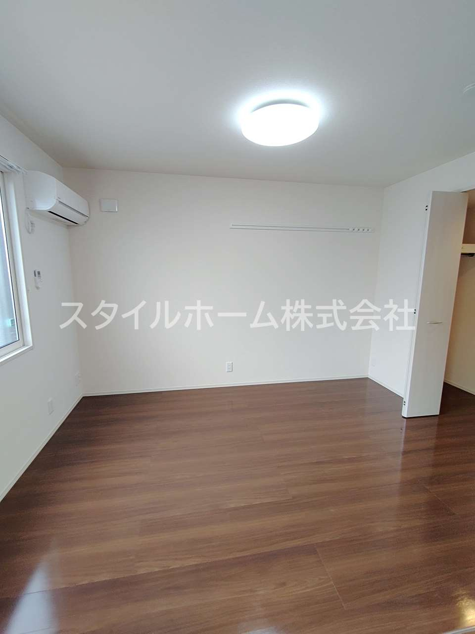 ルミエール　Bの居間・リビング