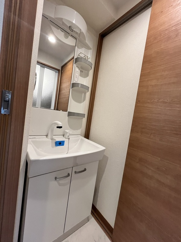 アンベリール永福町駅前の洗面所