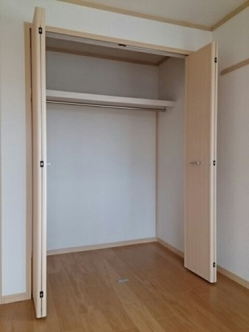 エルディム川花の収納