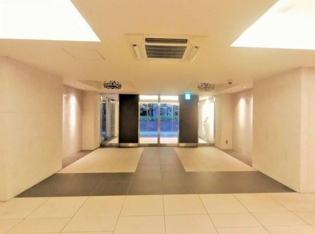 パークハビオ赤坂のロビー