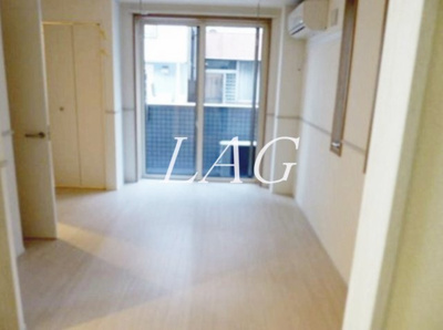 【居間・リビング】 | Patrimoine de A | 洋室のお部屋です。