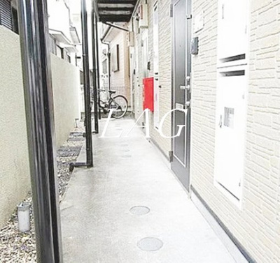 【エントランス】 | ティンカーベル | エントランスです。