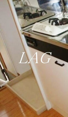 【設備】 | ティンカーベル | 室内洗濯機置場になります。