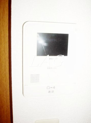 【セキュリティ】 | ティンカーベル | モニター付きインターホンになります。