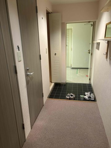 グランビュー北軽井沢の玄関