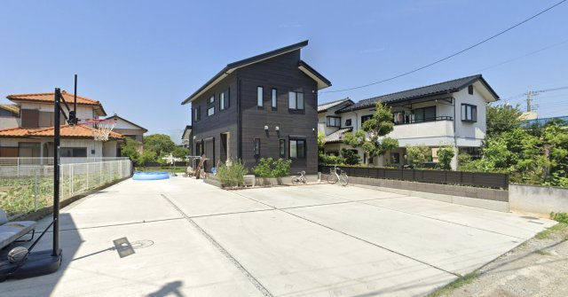 群馬県高崎市吉井町塩川3-1の外観|外観もきれいです