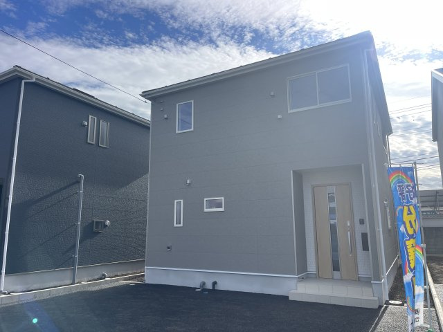 クレイドルガーデン鹿沼市緑町第５　新築一戸建て