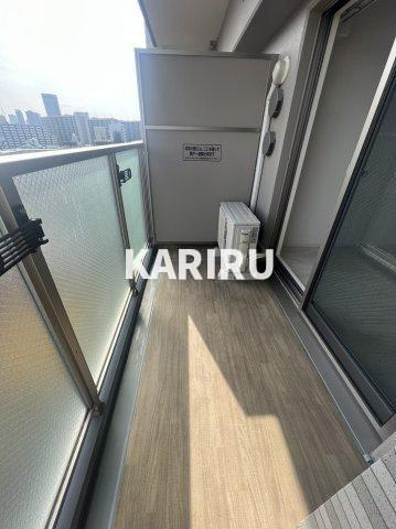 エスリード京橋グランテラスのバルコニー