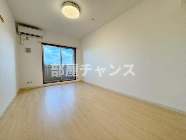 willDo太閤通の居間・リビング