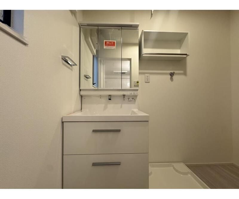 N（エヌ）の洗面所