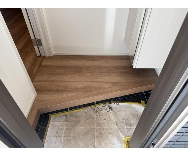 N（エヌ）のバルコニー