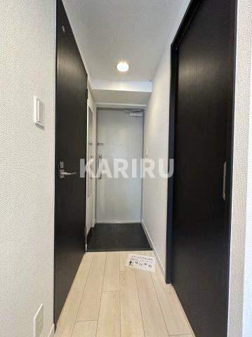 フォレストガーデン成育Ⅱの玄関